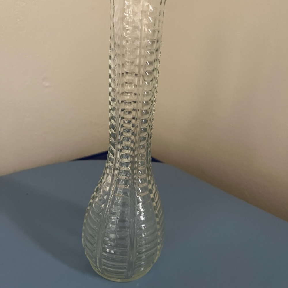 Set of 2 glass bud vases - Picture 2 of 2